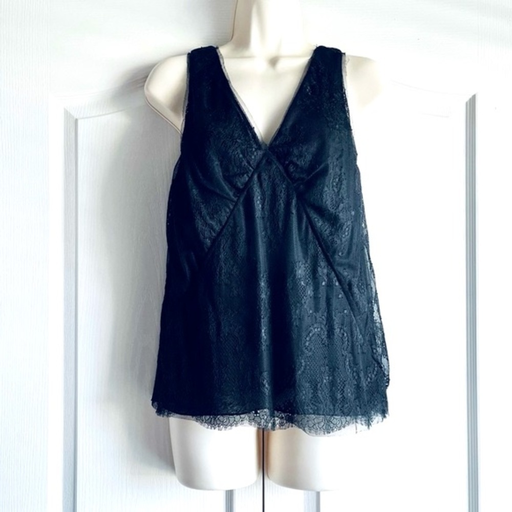 Vintage J. Crew Floral Lace Shell Tank Top - Picture 2 of 8
